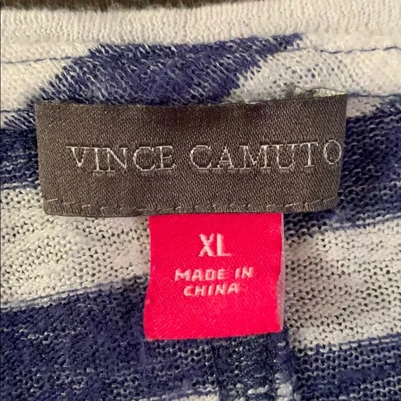 VINCE CAMUTO Top. Size X-Large - Picture 9 of 11